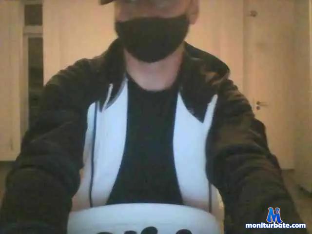 FrankOSteel bongacams performer male