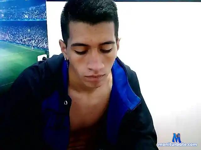 SkyOchija bongacams performer male