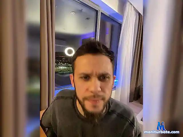 HomerXL bongacams performer male