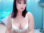 JuicyKim bongacams livecam show performer room profile