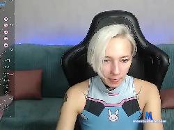 RinaManson bongacams live cam performer profile