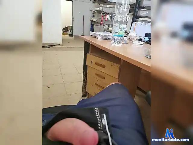 Elysium88 bongacams performer male
