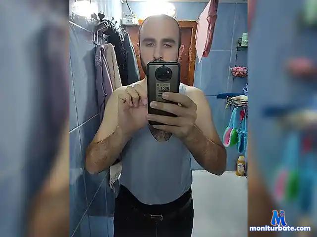 MAKS-OOO1 bongacams performer male