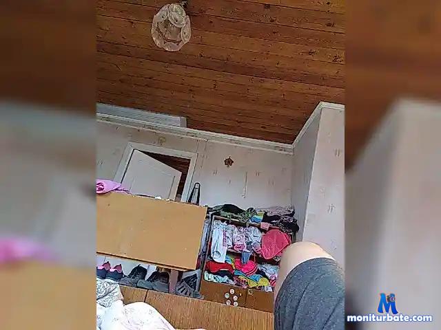 Toyota-25 bongacams performer male