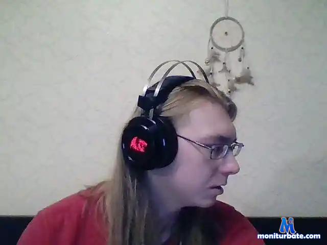 Alcodemon bongacams performer male