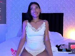 CarolineJensen18 bongacams live cam performer profile