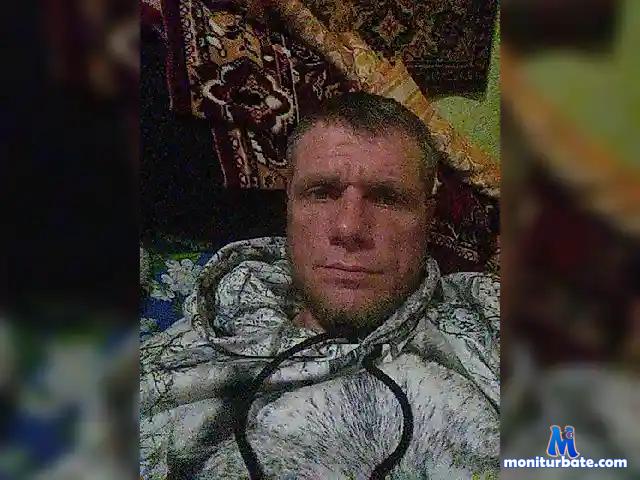 Wulf-1984 bongacams performer couple male female