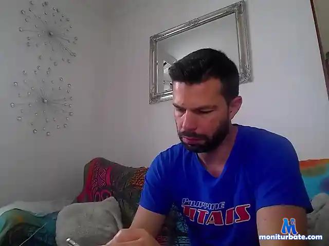 jeniffer-jarvis bongacams performer couple male female