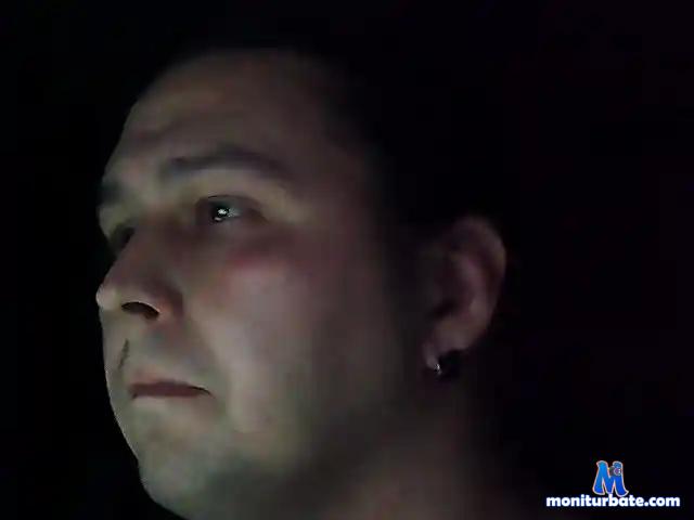 -Arado bongacams performer male