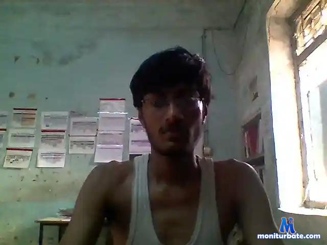Enjoykar07 bongacams performer male