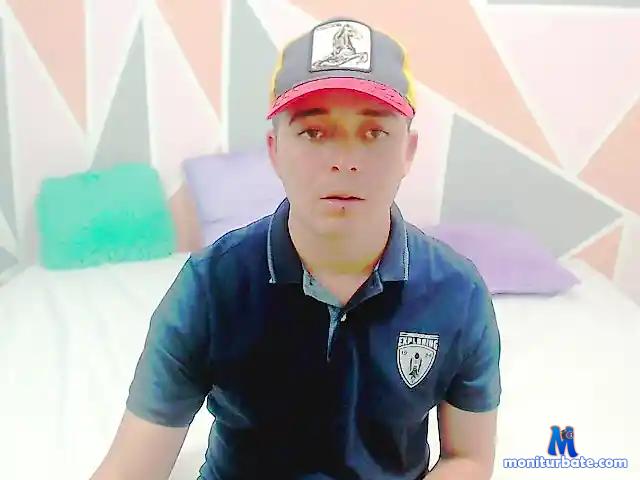 Martindlarua bongacams performer male