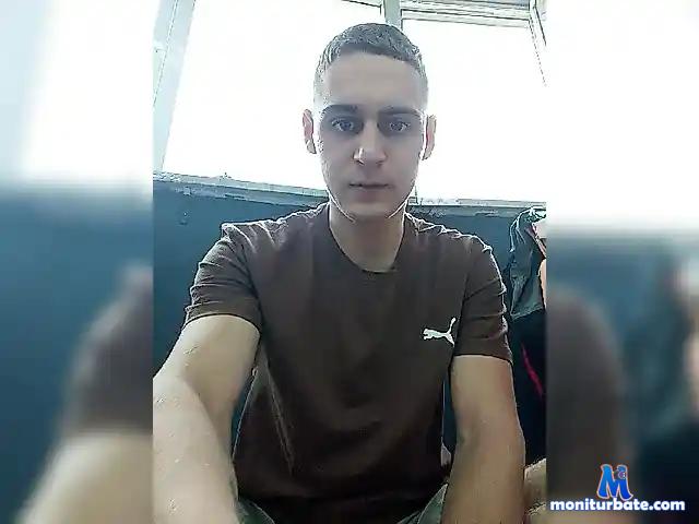 Stilil bongacams performer male