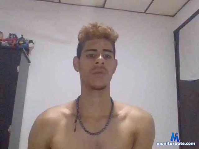 bbsito18 bongacams performer male