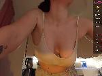 mini-bikini bongacams livecam show performer room profile