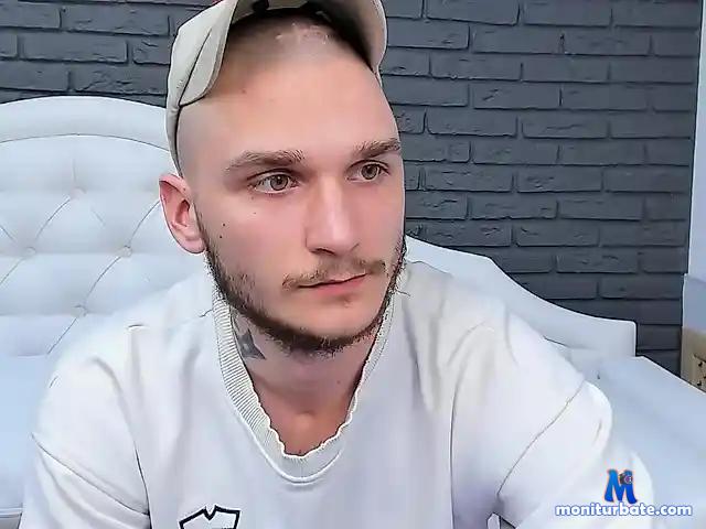 ppeoplehater bongacams performer male
