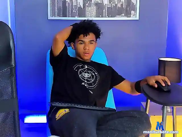 dion-sech bongacams performer male