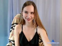 PrettyLola bongacams live cam performer profile