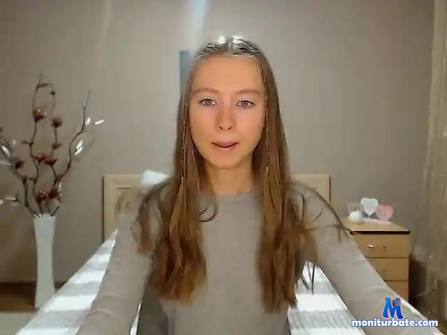 EmmaBrookst bongacams performer female
