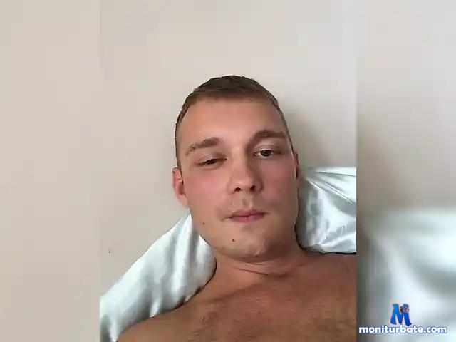 SuetologMen bongacams performer male