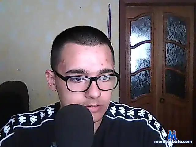 sfzxc bongacams performer male