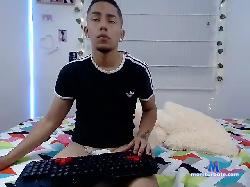 Big-Tommy1 bongacams live cam performer profile