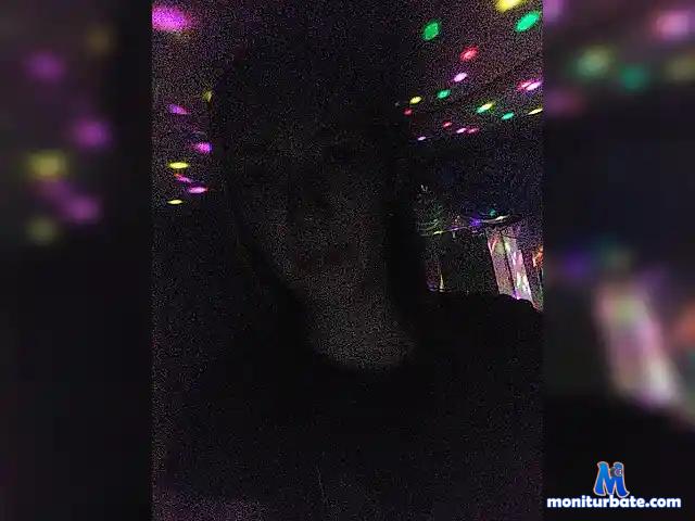 tvoya-detka bongacams performer female