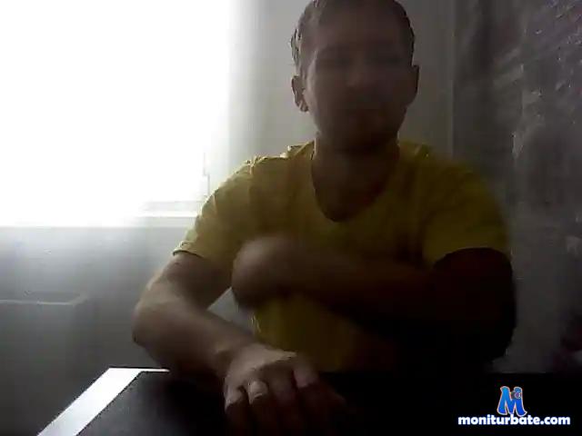 Verlesash bongacams performer male