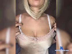 Wildbunny bongacams live cam performer profile