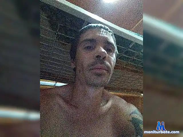 Chilintano86 bongacams performer male