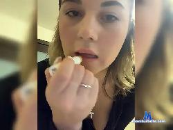 Lunamooon bongacams live cam performer profile