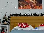 KristenElla33 bongacams livecam show performer room profile