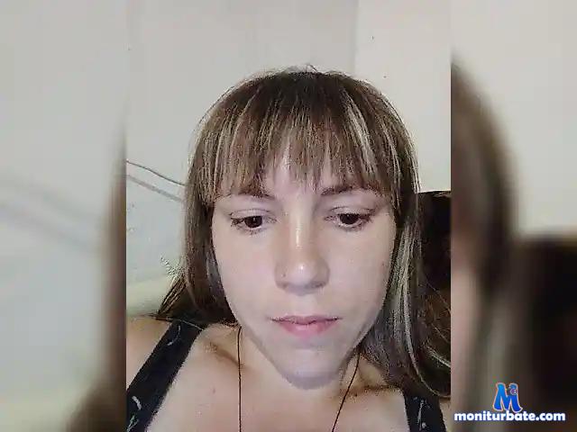 KleonaX bongacams performer female