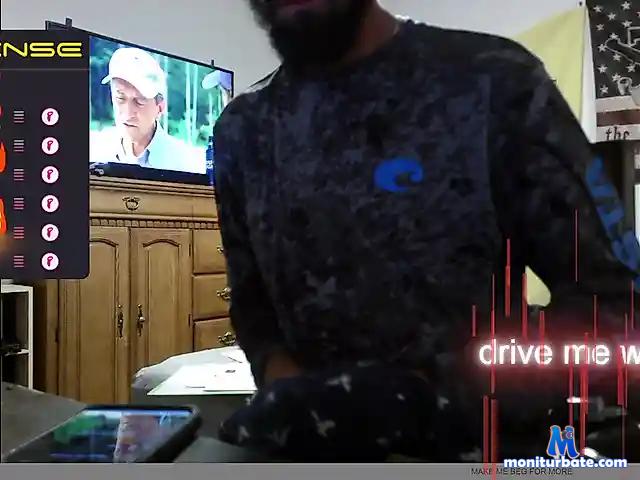 quadstacks bongacams performer male