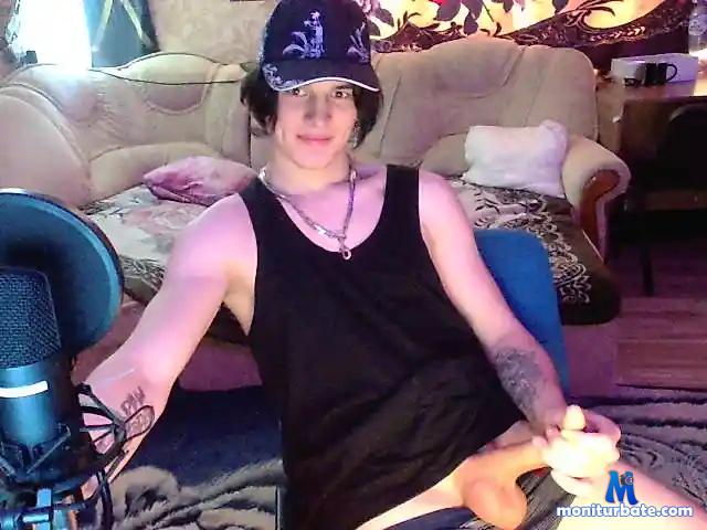 friendly-ivan bongacams performer male