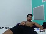Louis-Baker bongacams livecam show performer room profile