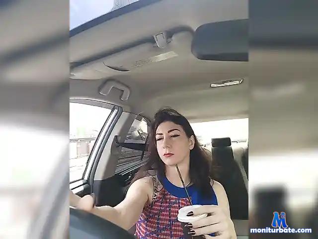 Crystal2022 bongacams performer female