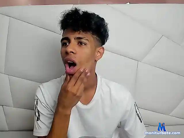 noelcardenas2 bongacams performer male