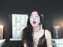 Nicole-Cortez bongacams live cam performer profile