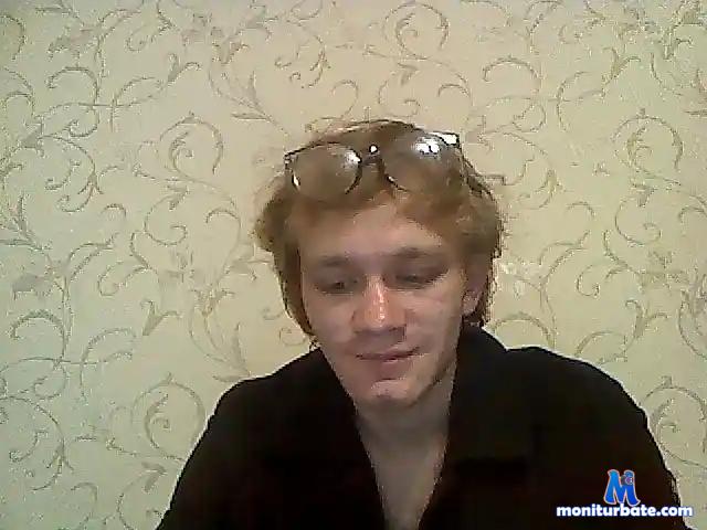 mollytryy bongacams performer male