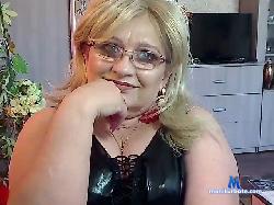 MilfKarla bongacams live cam performer profile