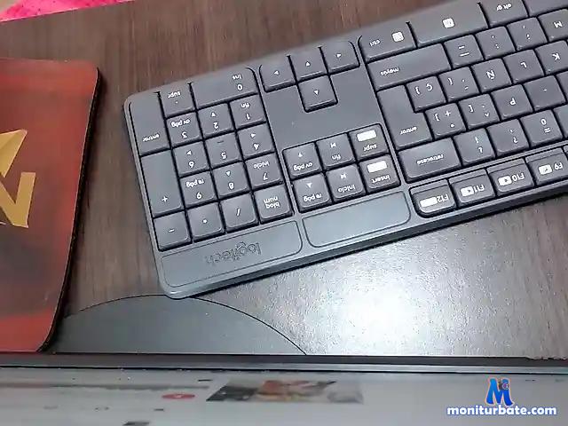 ebonyfuck bongacams performer female