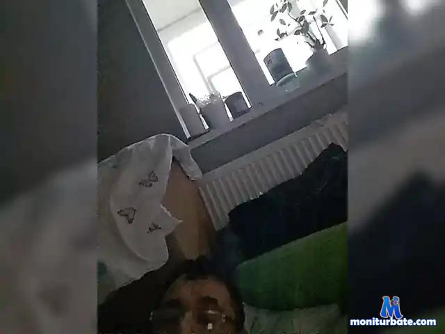 Leontiy777 bongacams performer male