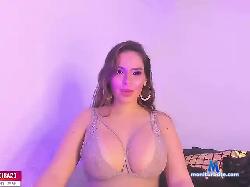 alishaindira2 bongacams live cam performer profile