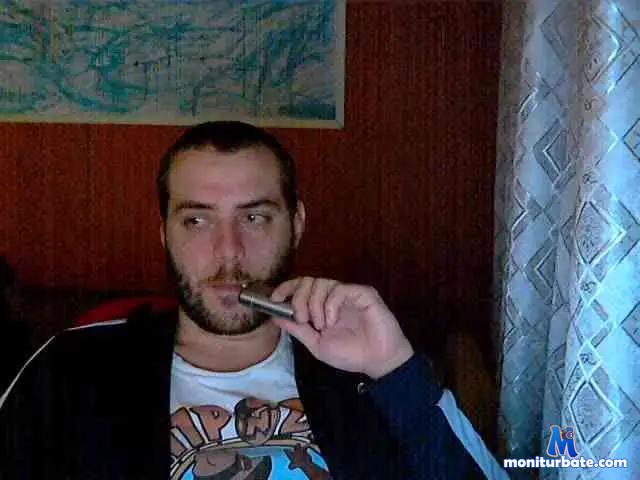 CorieCorie bongacams performer male