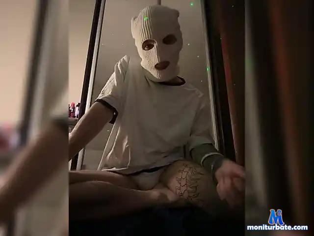 LuckyPuppyM bongacams performer male