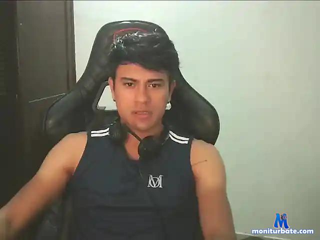 misaji1998 bongacams performer male