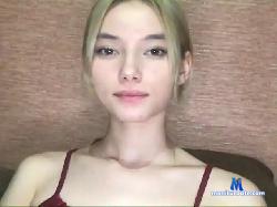 Sweetgirl-11 bongacams live cam performer profile