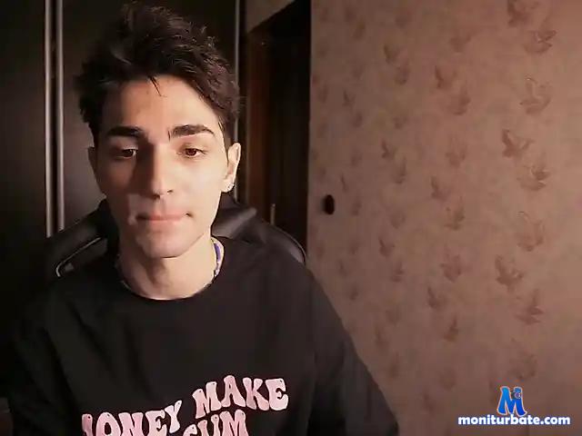Leoj2002 bongacams performer male
