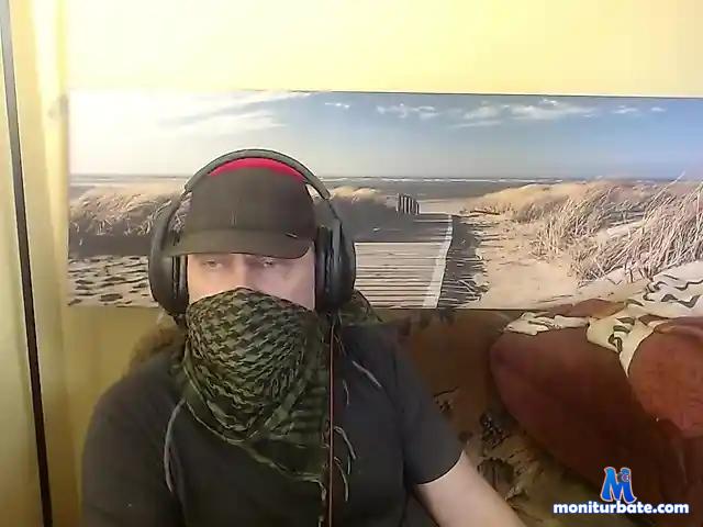 servymuo bongacams performer male