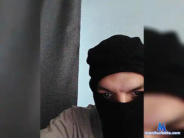 Artoym2989 bongacams performer male